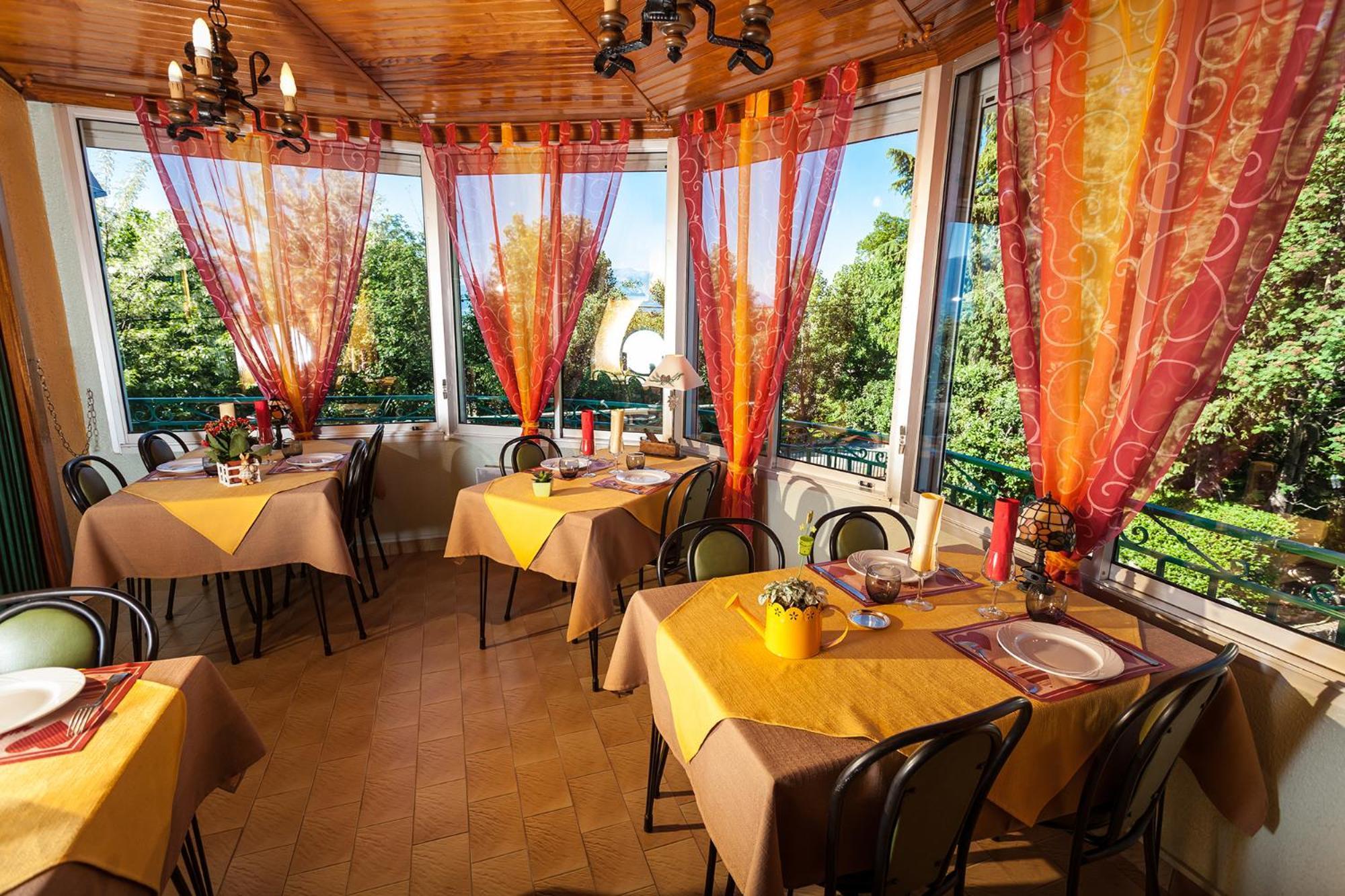 Relais Du Belloch Angoustrine Exterior photo
