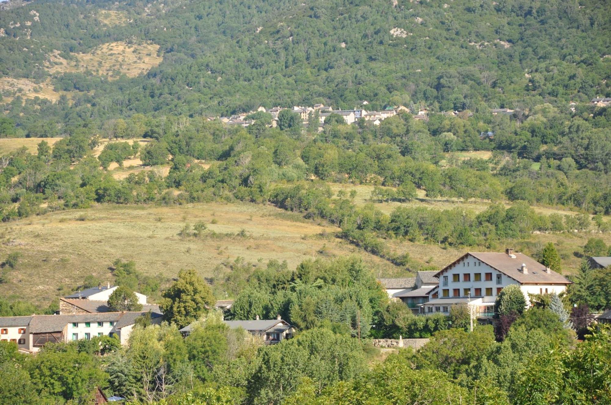 Relais Du Belloch Angoustrine Exterior photo