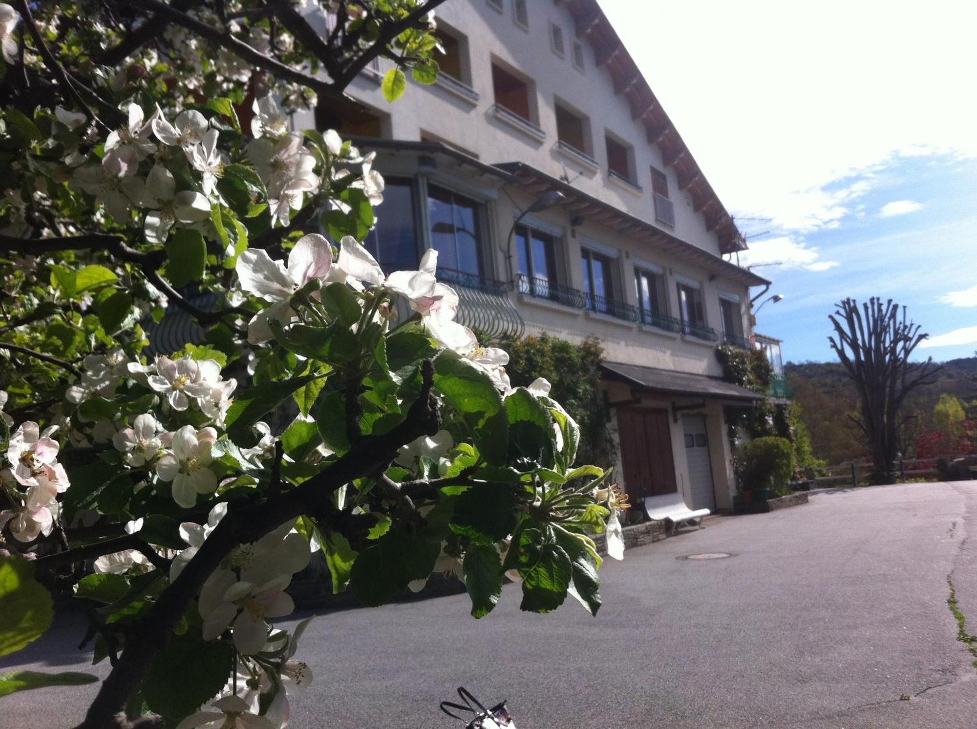 Relais Du Belloch Angoustrine Exterior photo